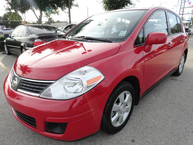 Nissan Versa 2009 photo 17