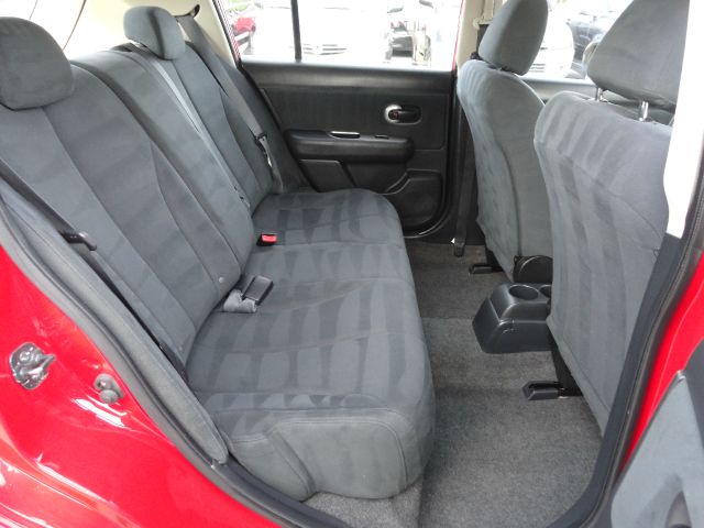 Nissan Versa 2009 photo 8