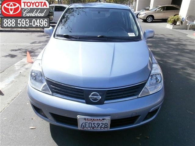 Nissan Versa 2009 photo 1