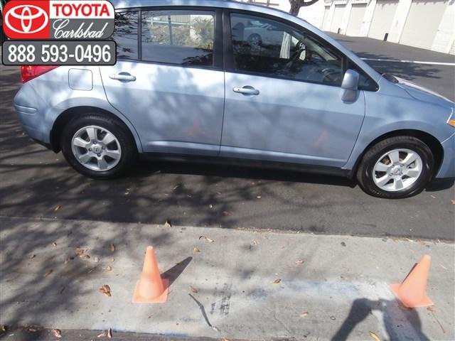 Nissan Versa 2009 photo 4