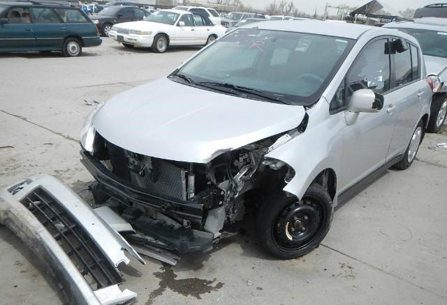 Nissan Versa 2009 photo 3