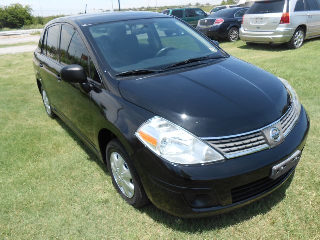 Nissan Versa 2009 photo 1