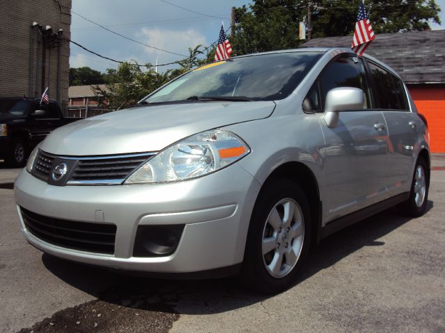 Nissan Versa 2009 photo 18