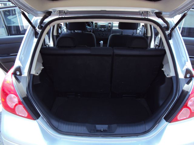 Nissan Versa 2009 photo 20