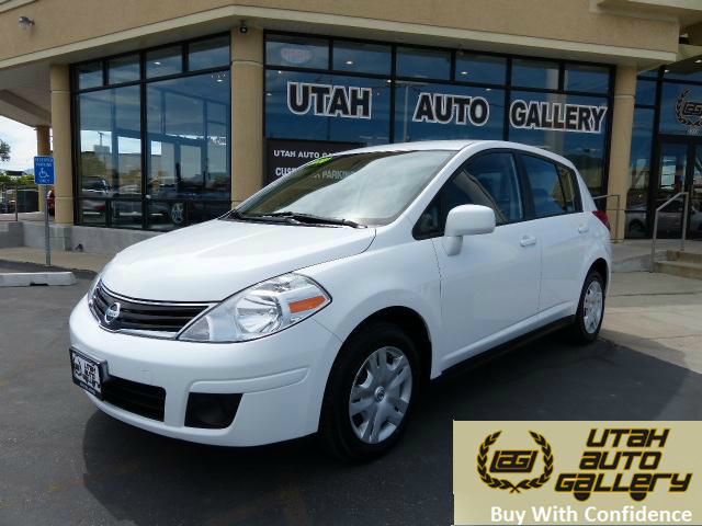 Nissan Versa 2010 photo 17