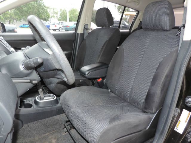 Nissan Versa 2010 photo 14