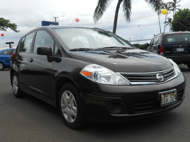 Nissan Versa 2012 photo 4