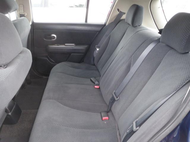 Nissan Versa 2012 photo 9