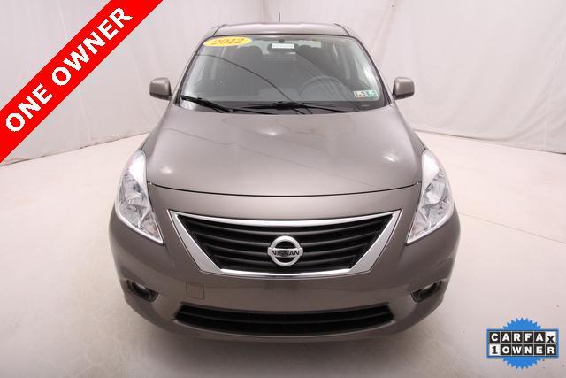 Nissan Versa 2012 photo 3