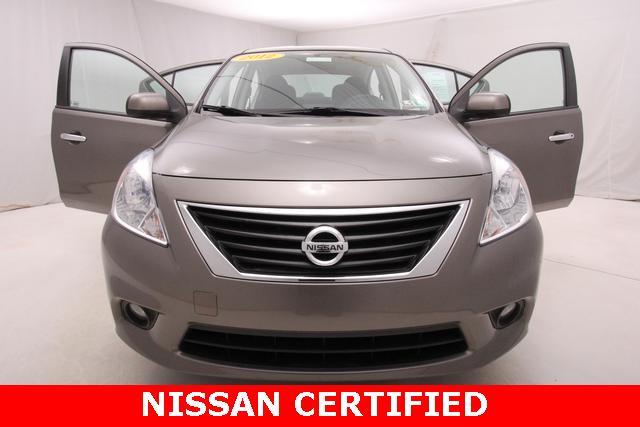 Nissan Versa 2012 photo 4