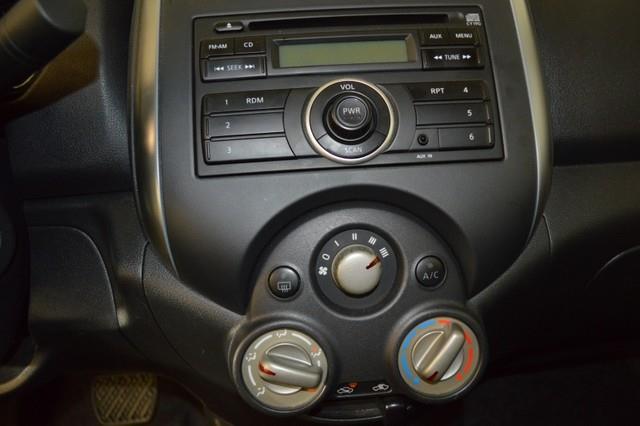 Nissan Versa 2012 photo 18