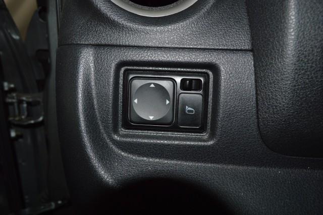 Nissan Versa 2012 photo 20