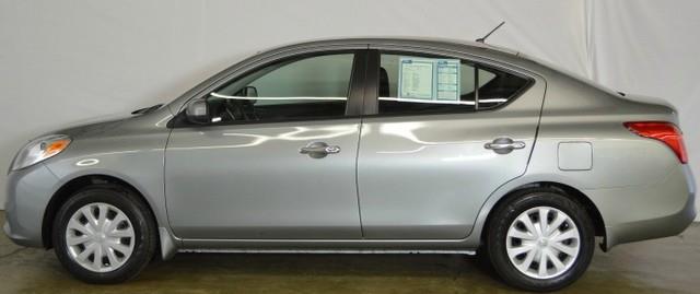 Nissan Versa 2012 photo 27