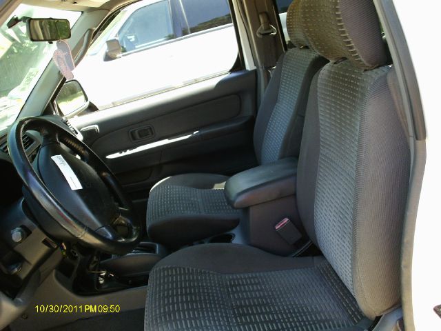 Nissan Xterra 2000 photo 4