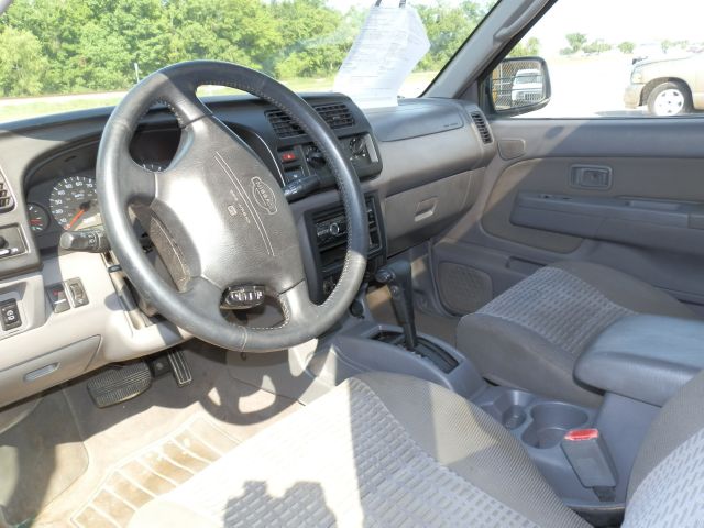 Nissan Xterra 2000 photo 3