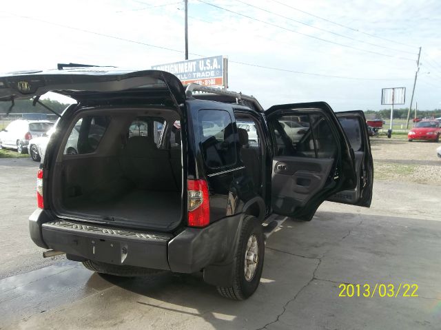 Nissan Xterra 2000 photo 2