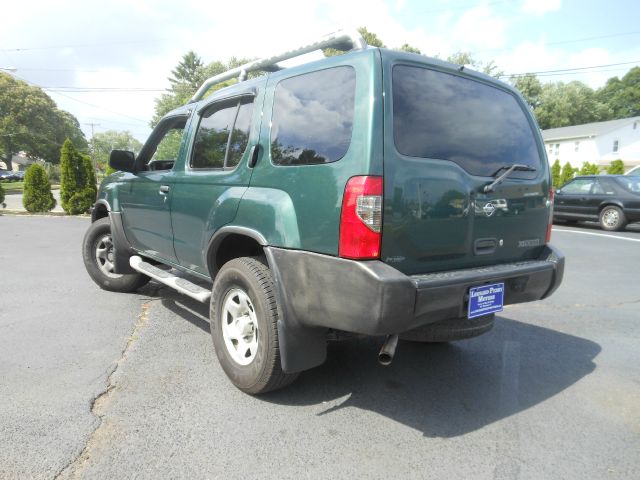 Nissan Xterra 2000 photo 2