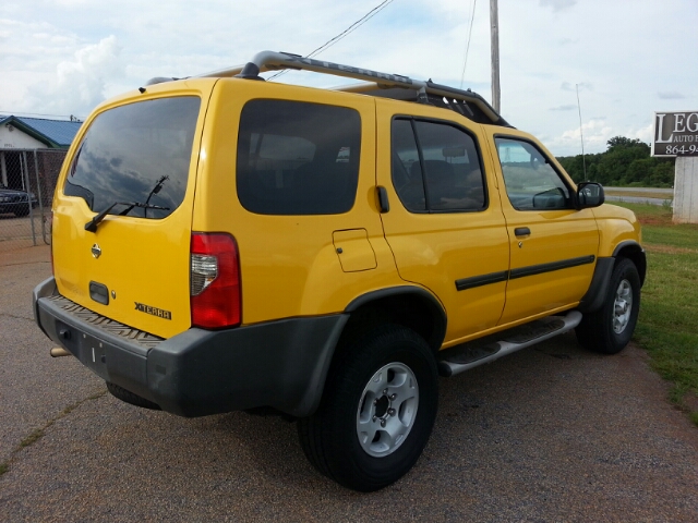 Nissan Xterra 2000 photo 1