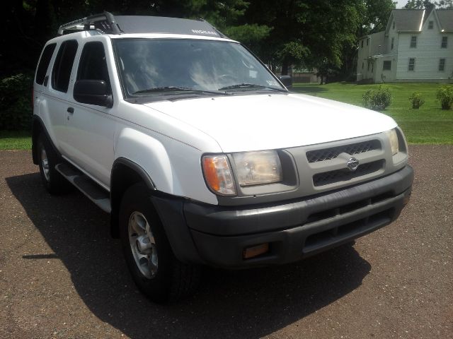 Nissan Xterra 2000 photo 1