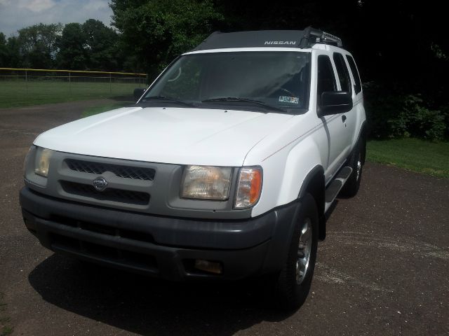 Nissan Xterra 2000 photo 2