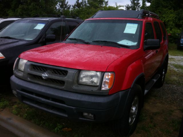 Nissan Xterra 2000 photo 1