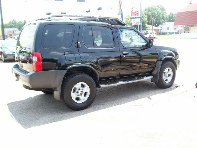 Nissan Xterra 2000 photo 1