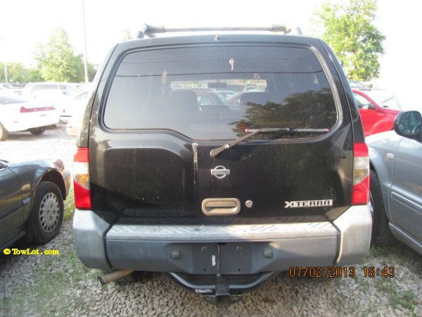 Nissan Xterra 2000 photo 2