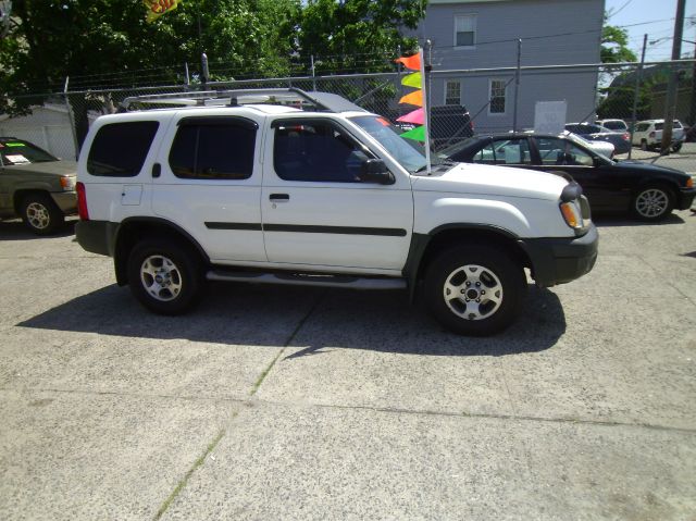 Nissan Xterra 2000 photo 3