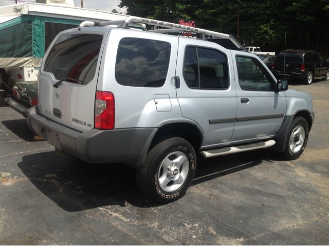 Nissan Xterra 2001 photo 2