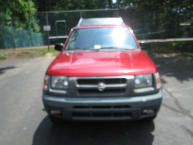 Nissan Xterra 2001 photo 2