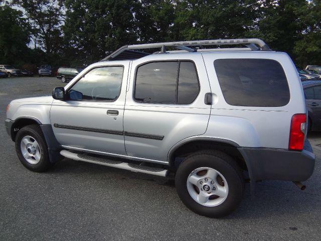 Nissan Xterra 2001 photo 2