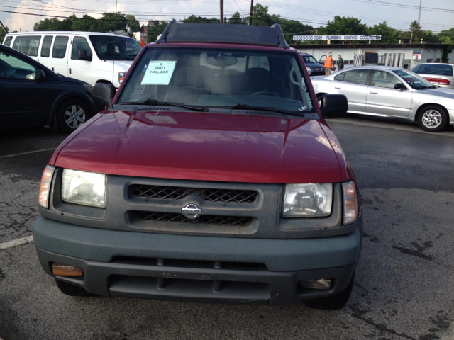 Nissan Xterra 2001 photo 2