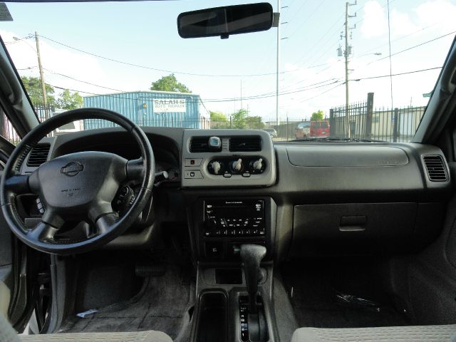 Nissan Xterra 2001 photo 13