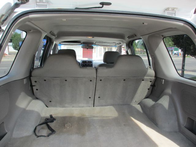Nissan Xterra AWD W/leatherroof (7pass) SUV