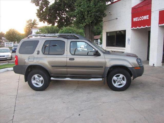 Nissan Xterra 2002 photo 2