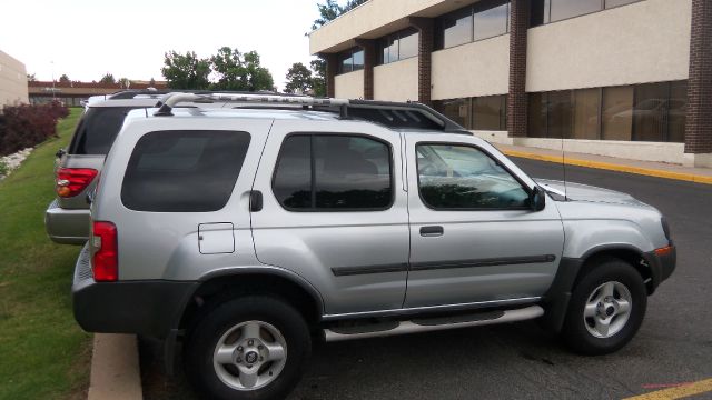 Nissan Xterra 2002 photo 2