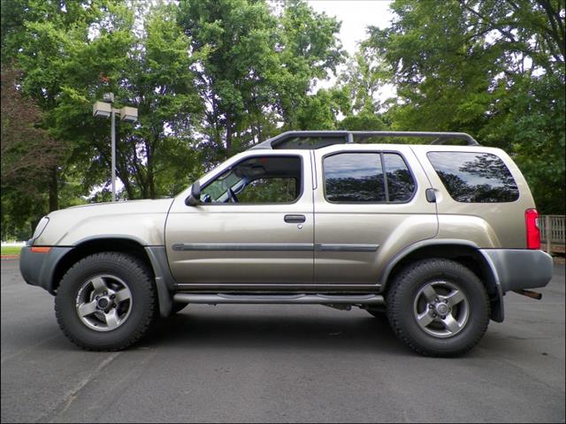 Nissan Xterra 2002 photo 1