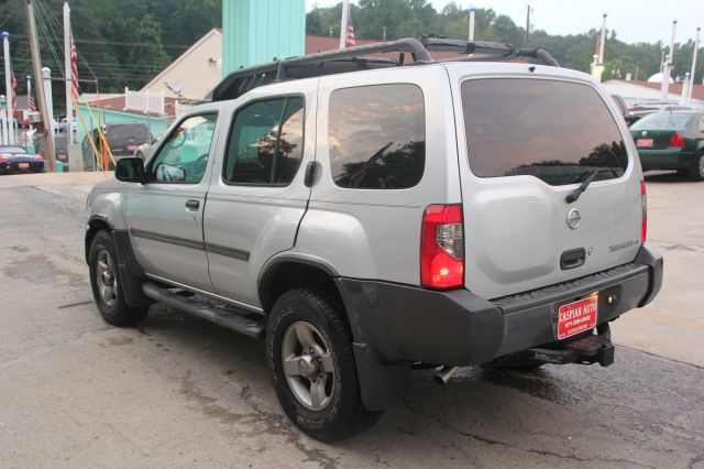 Nissan Xterra 2002 photo 2