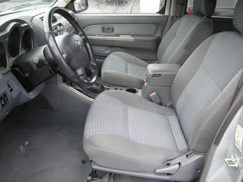 Nissan Xterra 2002 photo 2