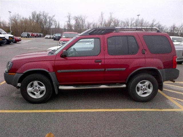 Nissan Xterra 2002 photo 2