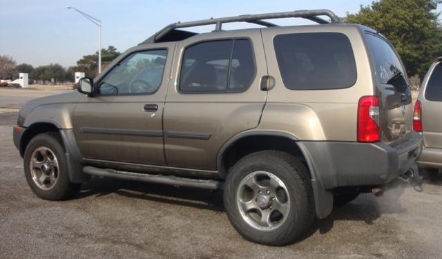 Nissan Xterra 2002 photo 2