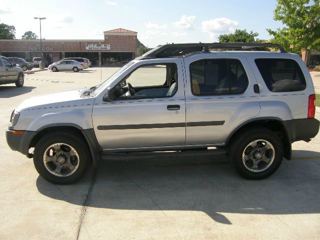 Nissan Xterra EW SUV