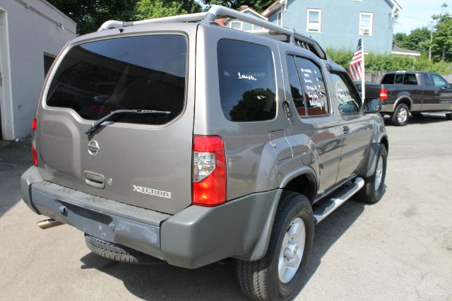 Nissan Xterra 2003 photo 2