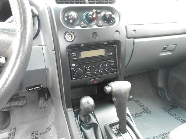 Nissan Xterra 2003 photo 9