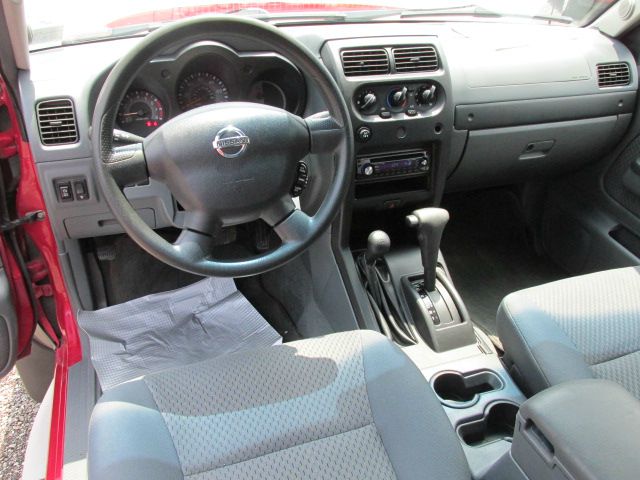 Nissan Xterra SLT 25 SUV