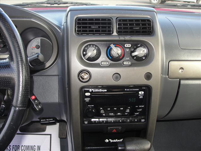 Nissan Xterra 2003 photo 11