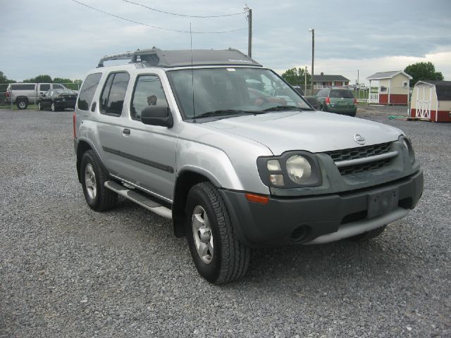 Nissan Xterra 2004 photo 2