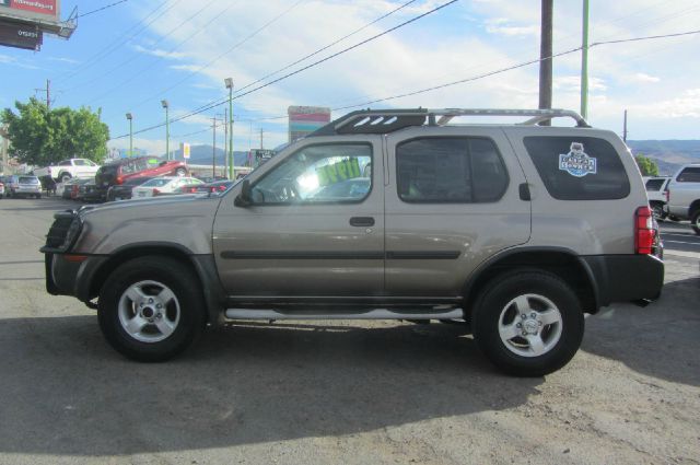 Nissan Xterra 2004 photo 2