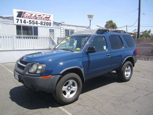 Nissan Xterra 2004 photo 2