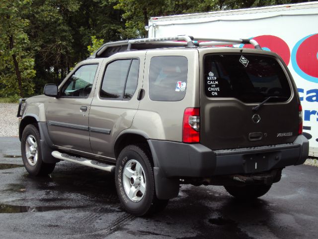 Nissan Xterra 2004 photo 2